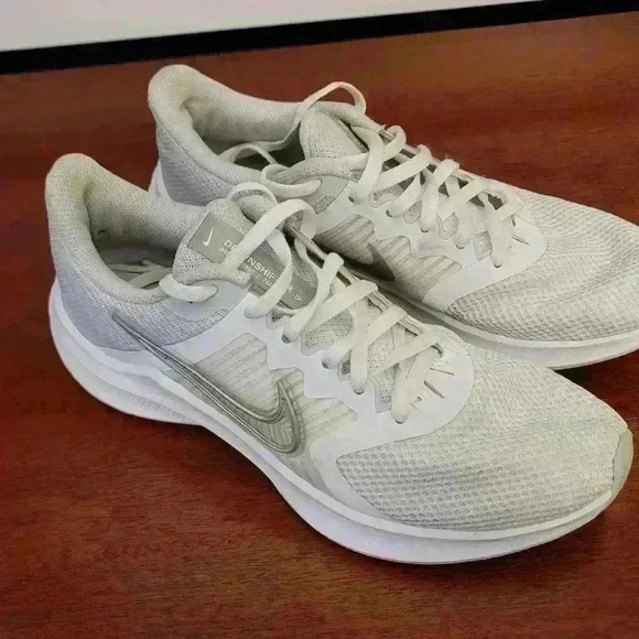 Nike Downshifter - Picture 1 of 8